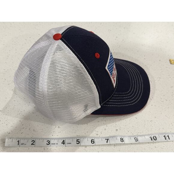 Arcadian Outfitters Fish And Flag Snapback Trucker‎ Hat - Picture 3 of 6